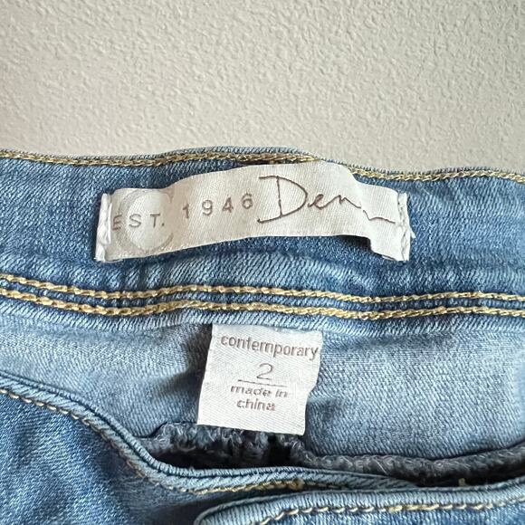 C Est 1946 Denim Patchwork Distressed Low Rise Crop Jeans Women's 2 Light Wash - Picture 5 of 6